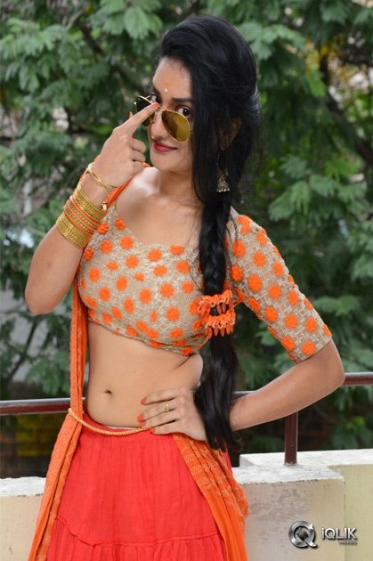 Janani-At-Laxmi-Devi-Samarpinchu-Nede-Chudandi-Motion-Poster-Launch